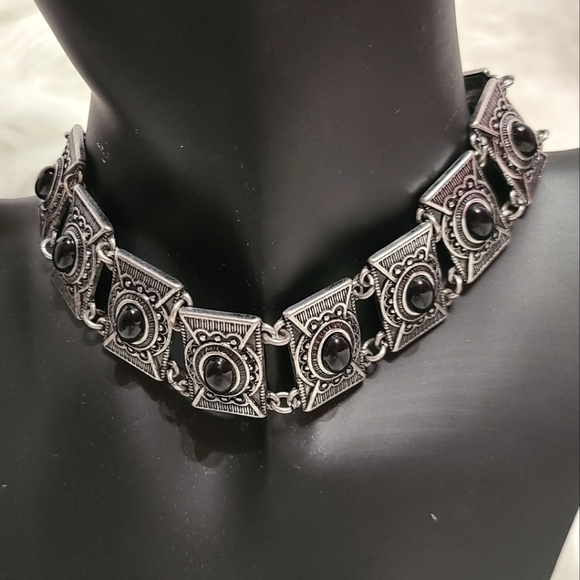 Jewelry - Choker‎